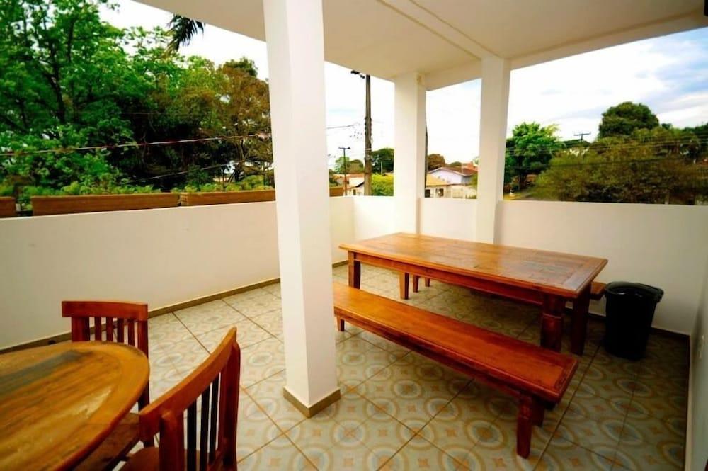 Hostel Poesia Foz do Iguaçu Zewnętrze zdjęcie